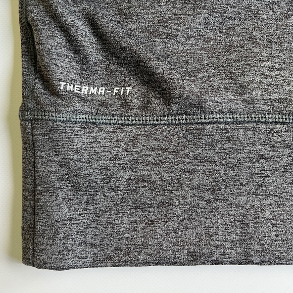 Women’s NIKE Hoodie Therma Fit Small Grey Hot Pink EUC - Picture 11 of 12